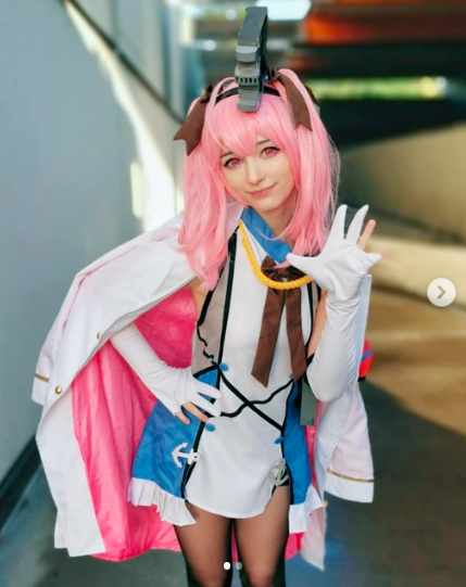 小鳥遊キアラ　コスプレ